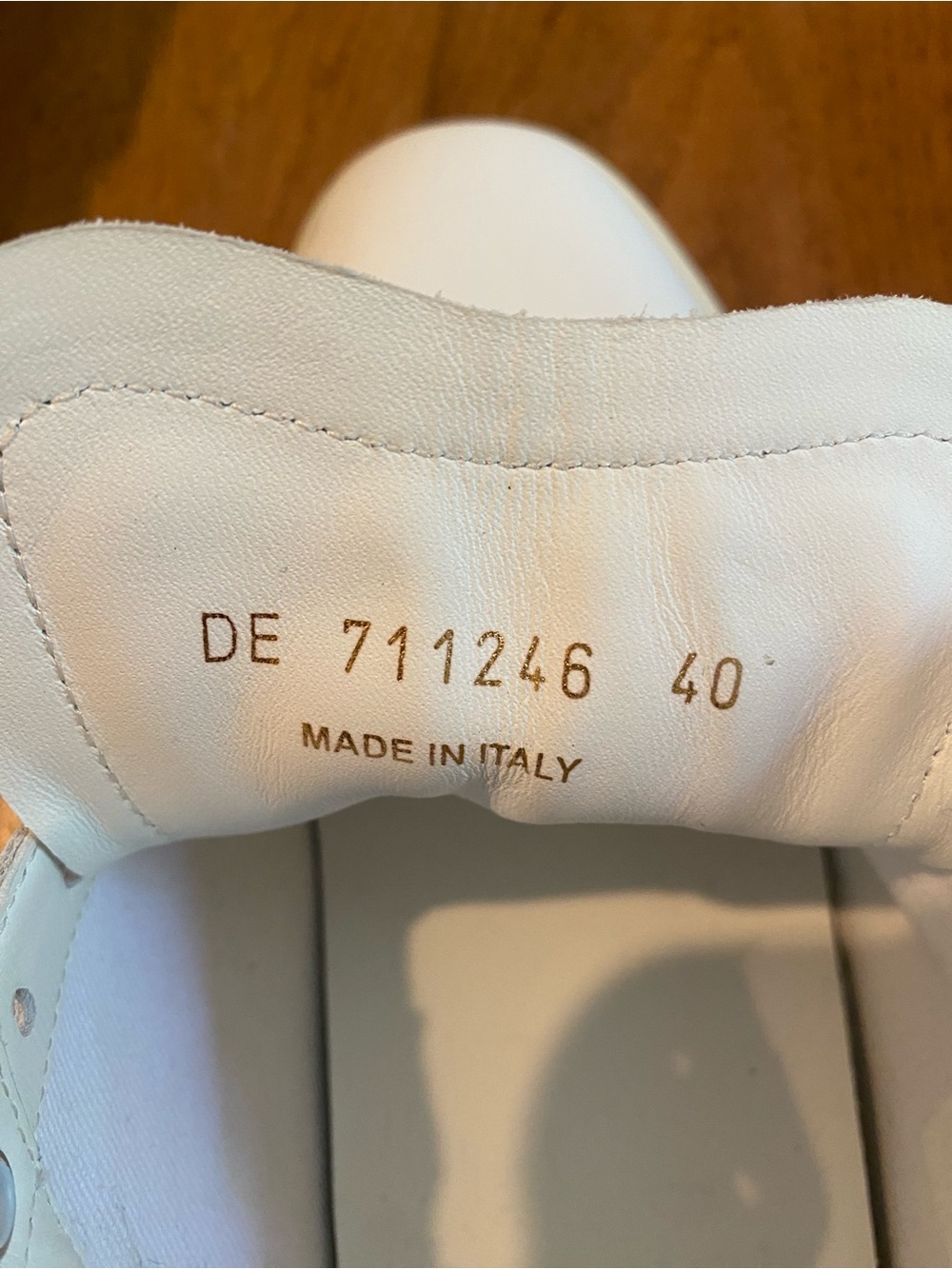 Saint Laurent White Leather Low-Top Sneakers with Stud Logo - Picture 9 of 15